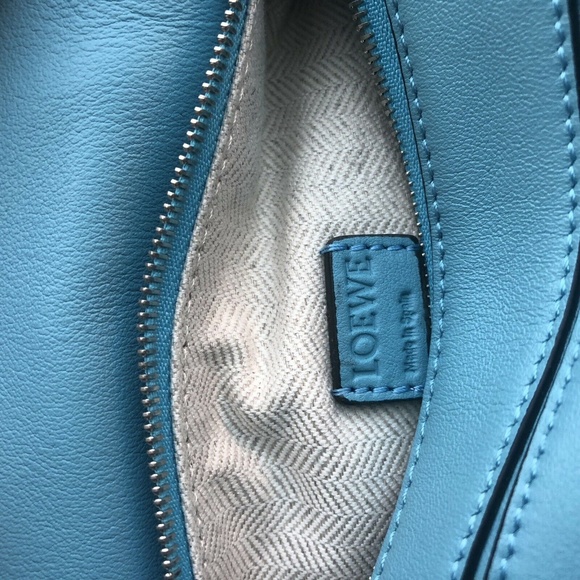 Meet your Posher, Anna - Picture 7 of 9